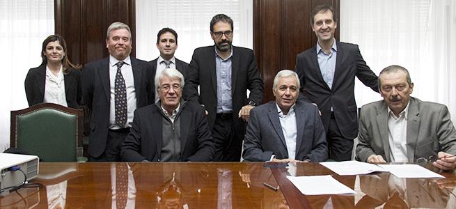 Argentina: Contrato con Techint para el edificio del CAREM