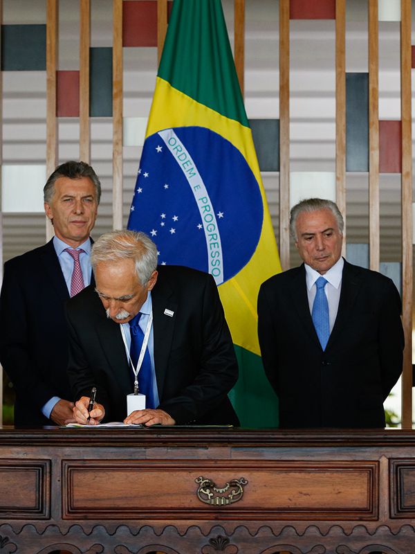 INVAP junto a Fundación PATRIA (Brasil) firmaron una nueva etapa de ejecución del RMB