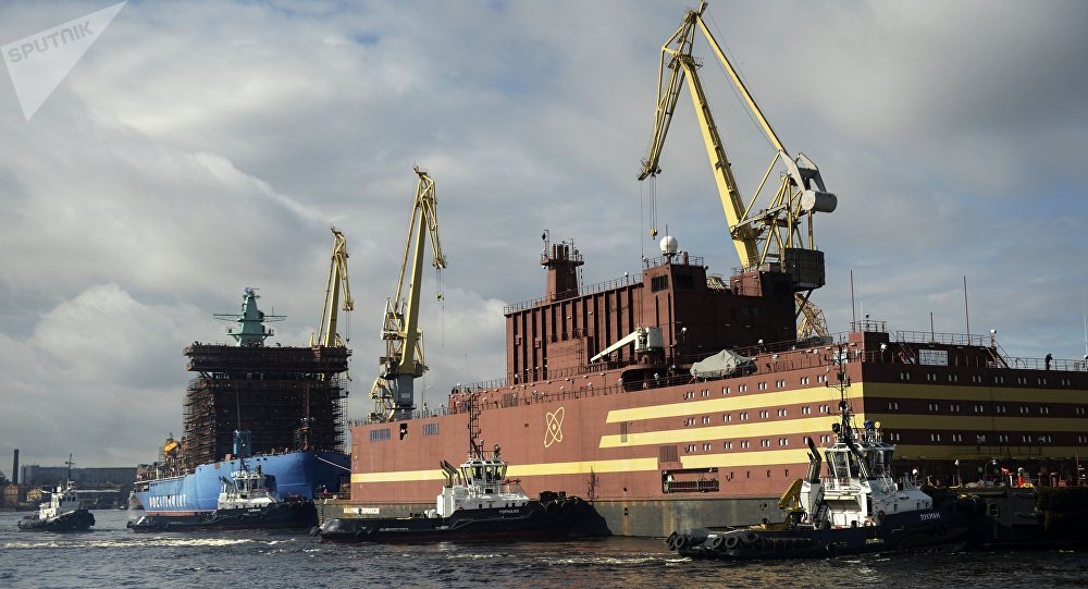 Comienza la carga del combustible en reactores de la primera planta nuclear flotante rusa
