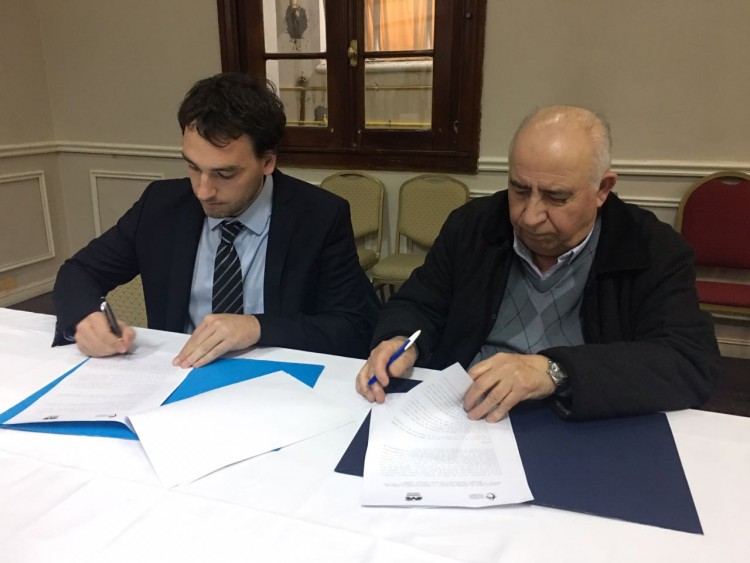 ARGENTINA: Convenio entre FUESMEN y la CEMNPA en Río Gallegos