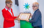 Mención de Honor al valor científico para la Directora Ejecutiva de Fundación INVAP