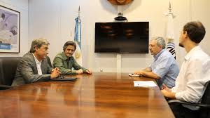 Reunión con experto del OIEA para avanzar en el Centro Argentino de Protonterapia