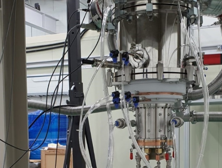 Investigadores de la CNEA comenzaron la instalación del acelerador de protones en Corea del Sur