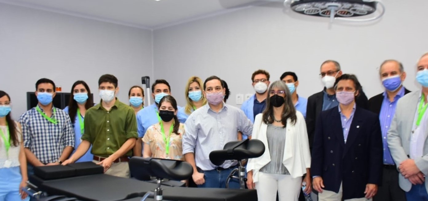 Recorrida por el Centro de Medicina Nuclear y la nueva planta de Dioxitek en Formosa