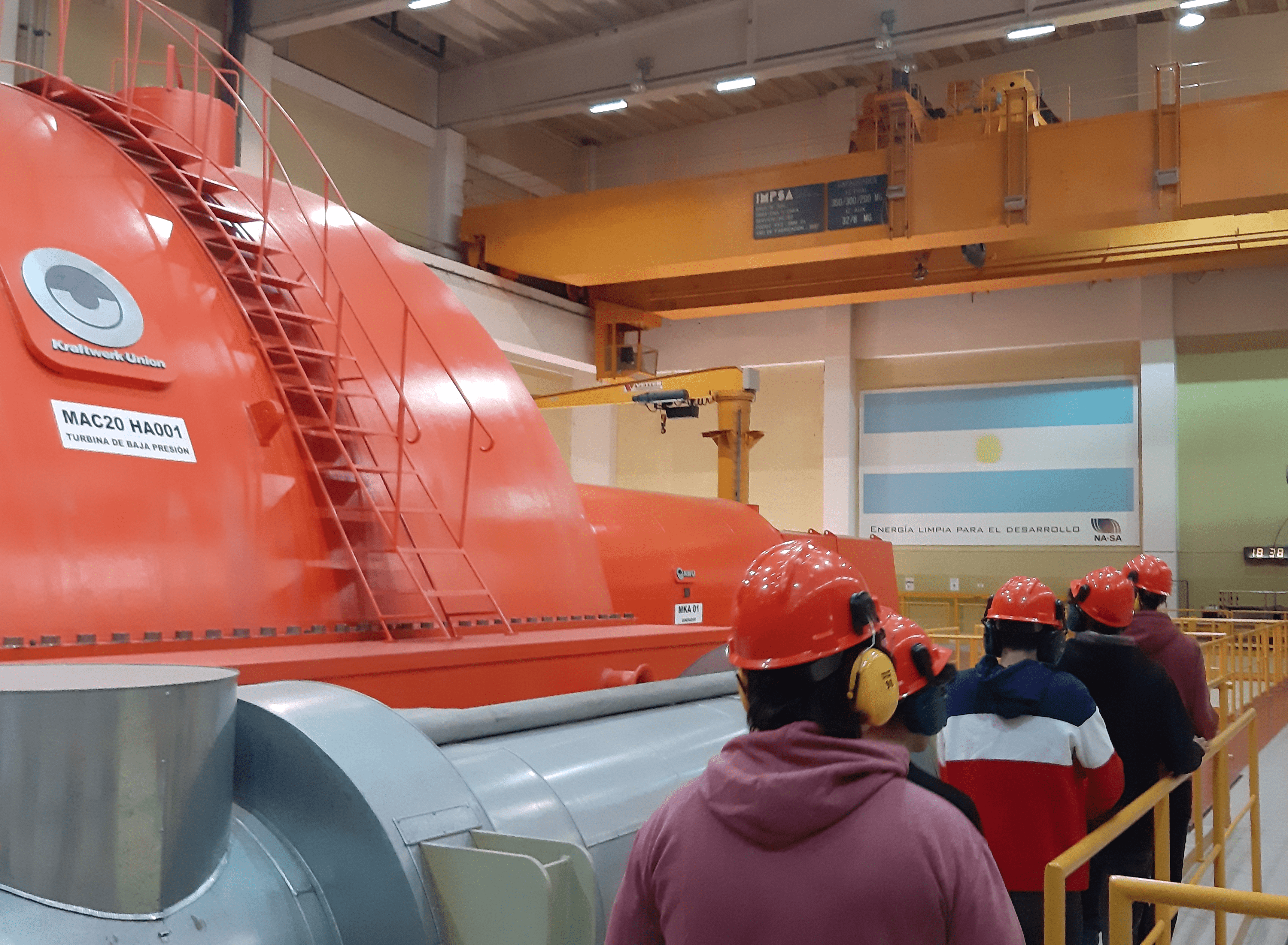 Vuelven las visitas presenciales a las centrales nucleares Atucha y Embalse