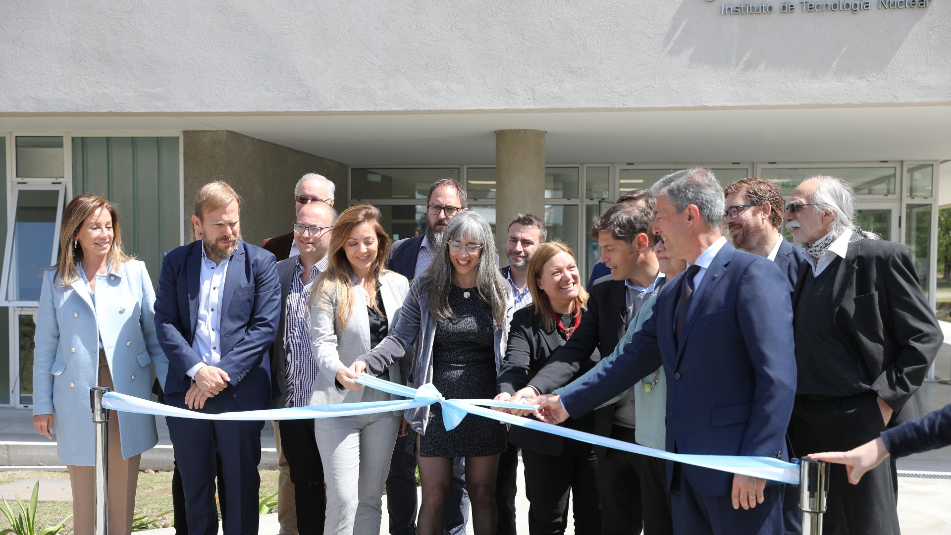 Se inauguró el nuevo edificio del Instituto Dan Beninson en el Centro Atómico Ezeiza