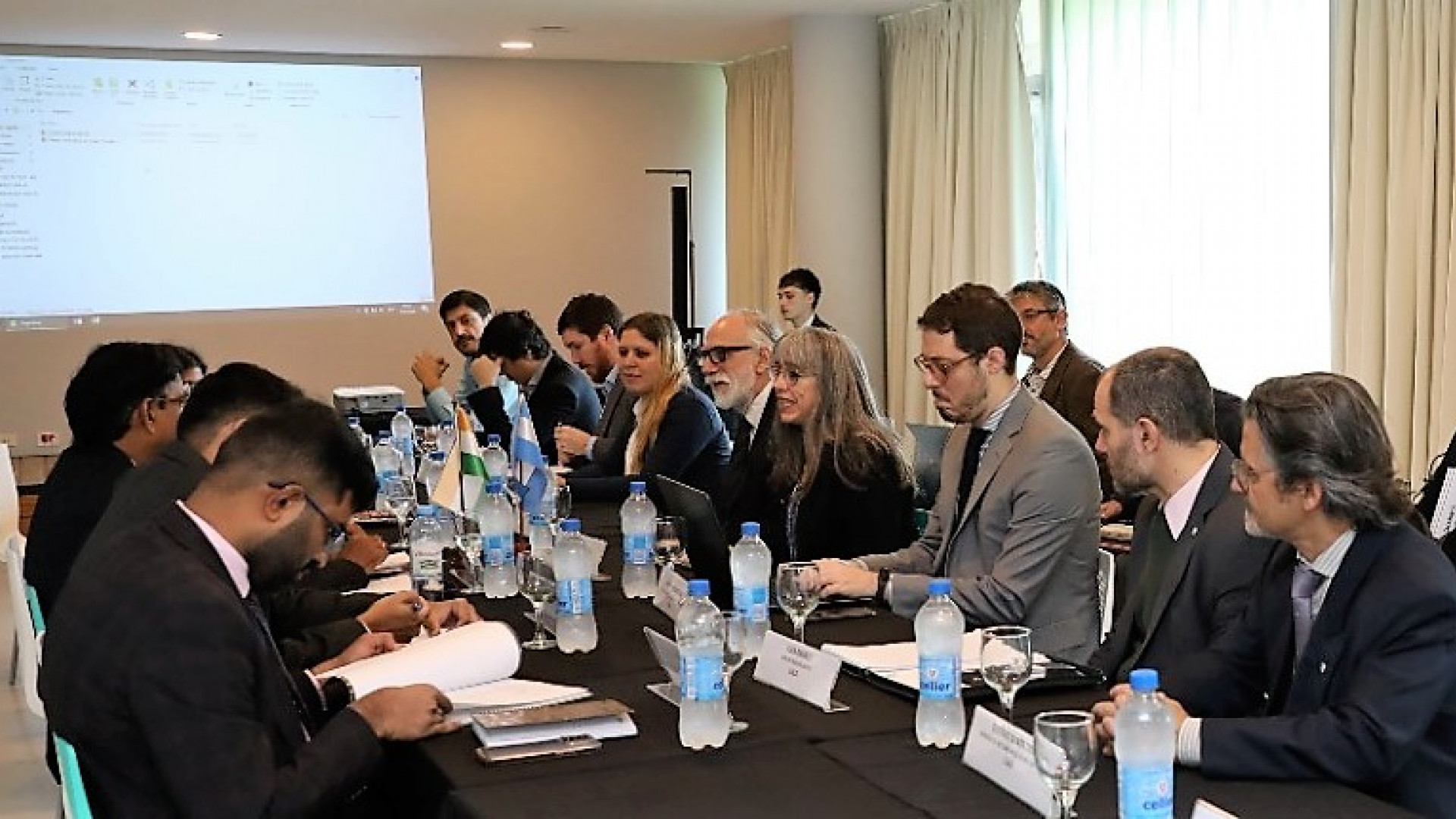 Argentina e India estrechan lazos de cooperación en temas nucleares y de investigación científica