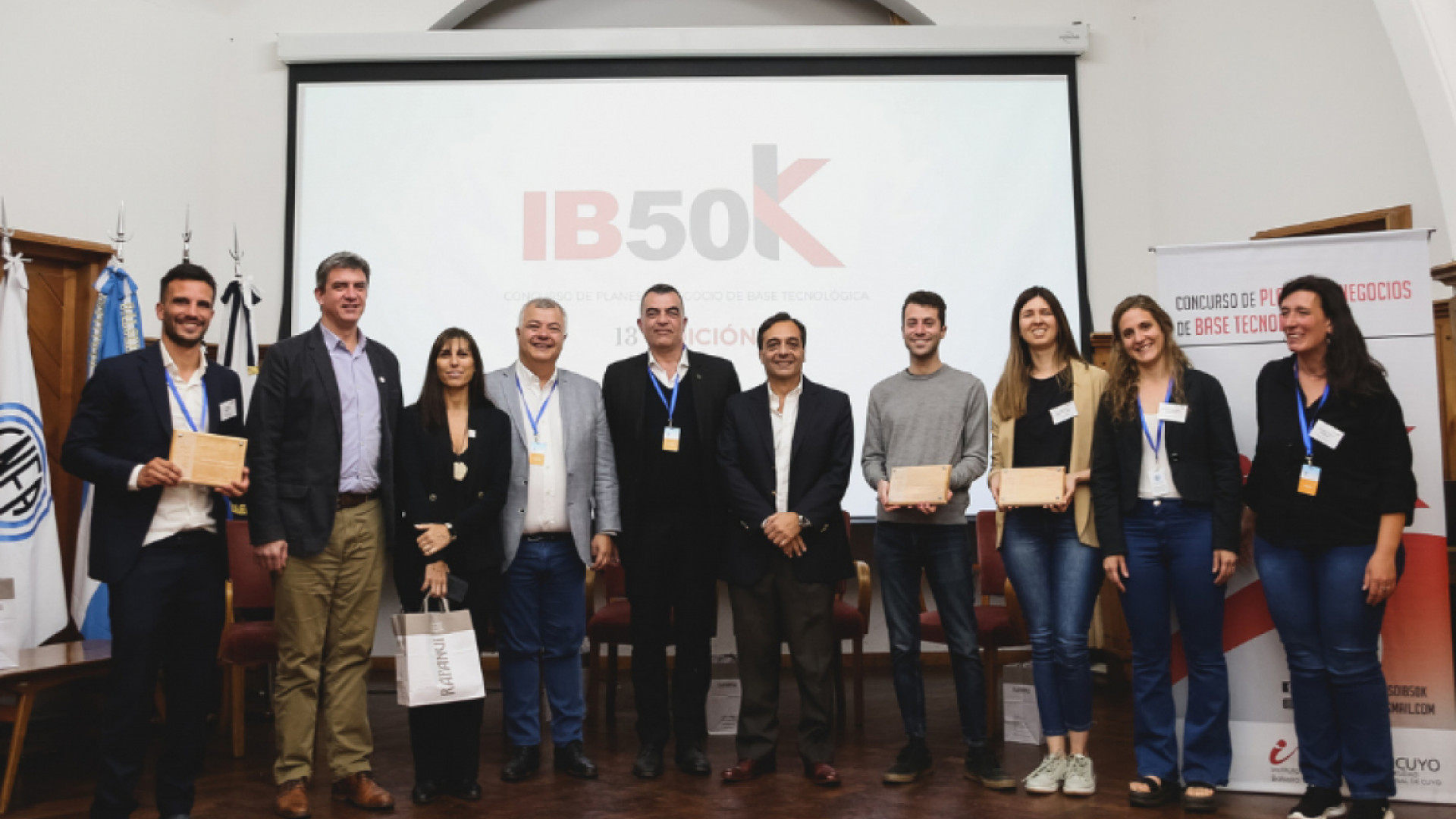 Un proyecto sobre inteligencia artifical recibió el primer premio del concurso IB50K 2023