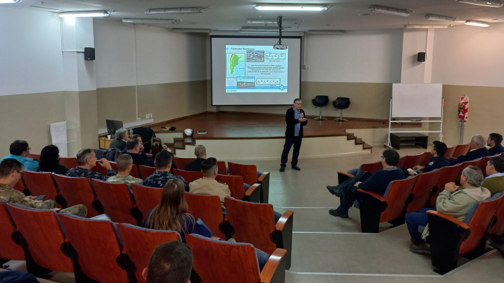 La ARN capacitó a organizaciones que responden ante una emergencia en el Complejo Nuclear Atucha y a empresas de la zona