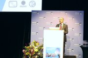 Buenos Aires fue sede de una importante conferencia de terapia con partículas contra el cáncer