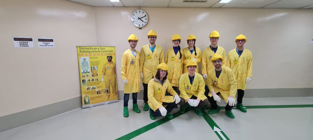 Estudiantes de Ingeniería Nuclear del Balseiro realizaron su viaje de estudios