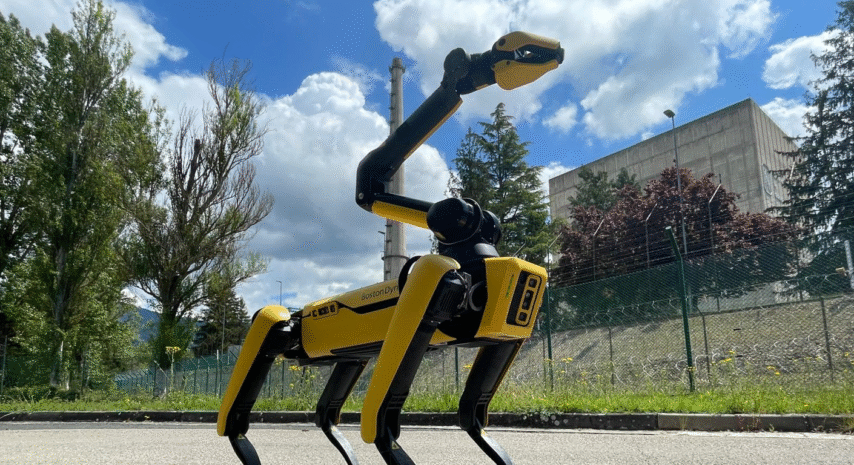 Un robot español rastrea la radiación en el desmantelamiento de Garoña