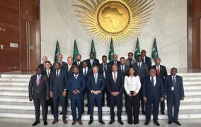 Foro de Rayos de Esperanza: llevar la esperanza a África y otros lugares