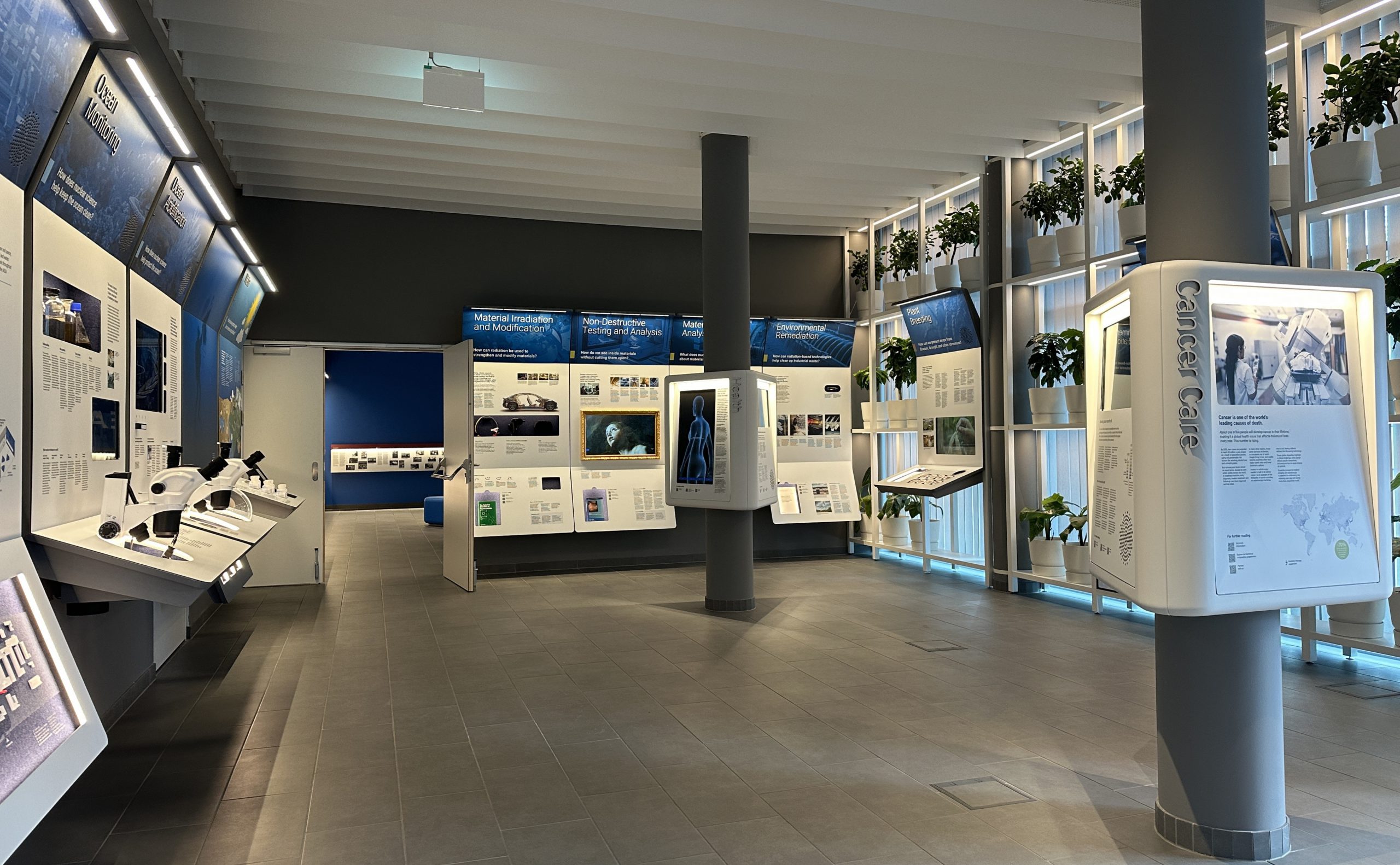 Cinco razones para conocer el nuevo Centro de Visitantes del OIEA