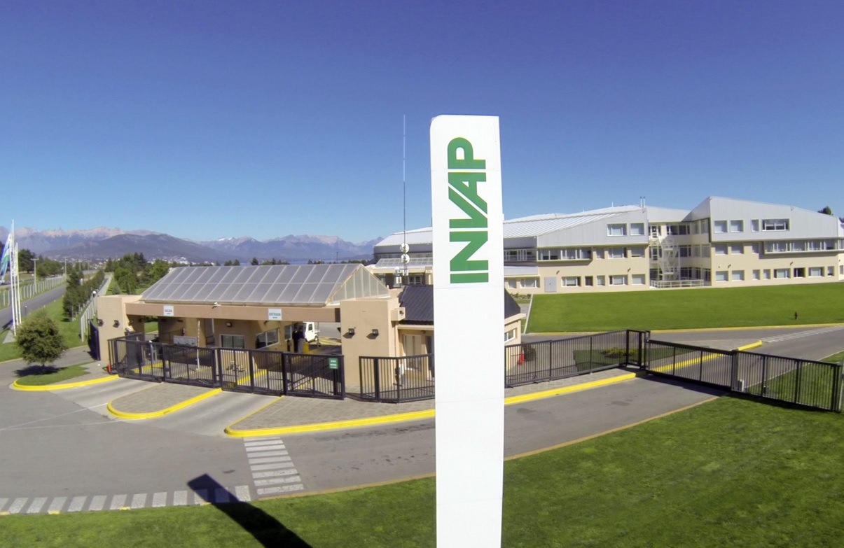 FIX mejora la calificación crediticia de INVAP a A(arg) con Perspectiva Estable