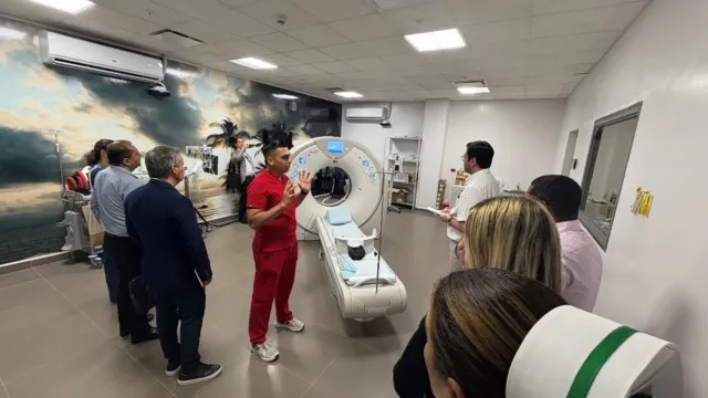 Panamá impulsa su programa nacional de control del cáncer por medio de una misión conjunta del OIEA