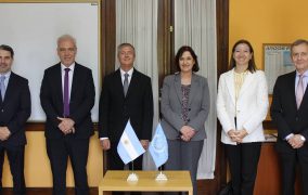 La ARN recibió la visita de funcionarios de seguridad nuclear tecnológica y física del OIEA