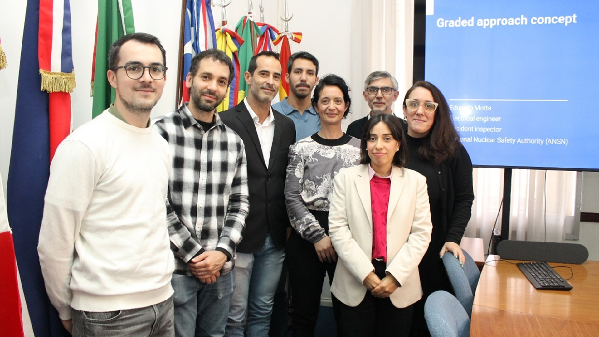 Visita de experto del OIEA en seguridad para las instalaciones del ciclo del combustible nuclear