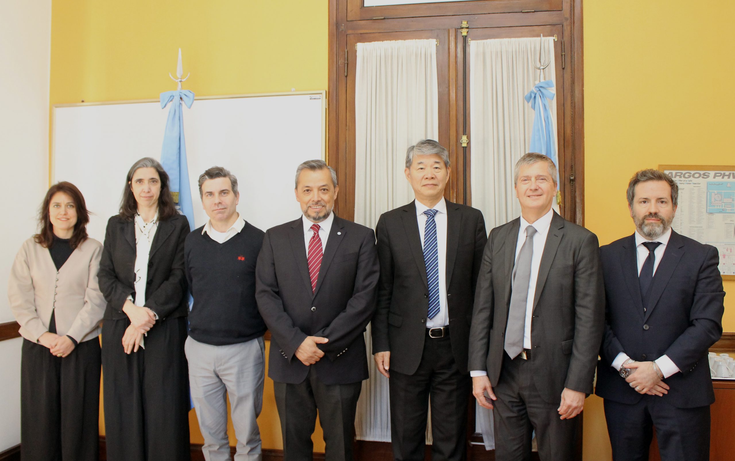 La ARN recibió la visita de una comitiva de funcionarios del OIEA